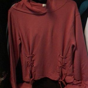 Pink-red sweater (garage)